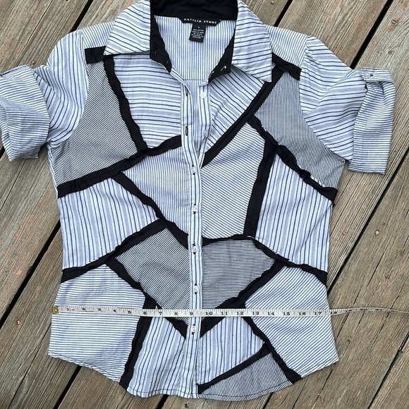 Antilia Femme boho distressed top M-L - Picture 8 of 9